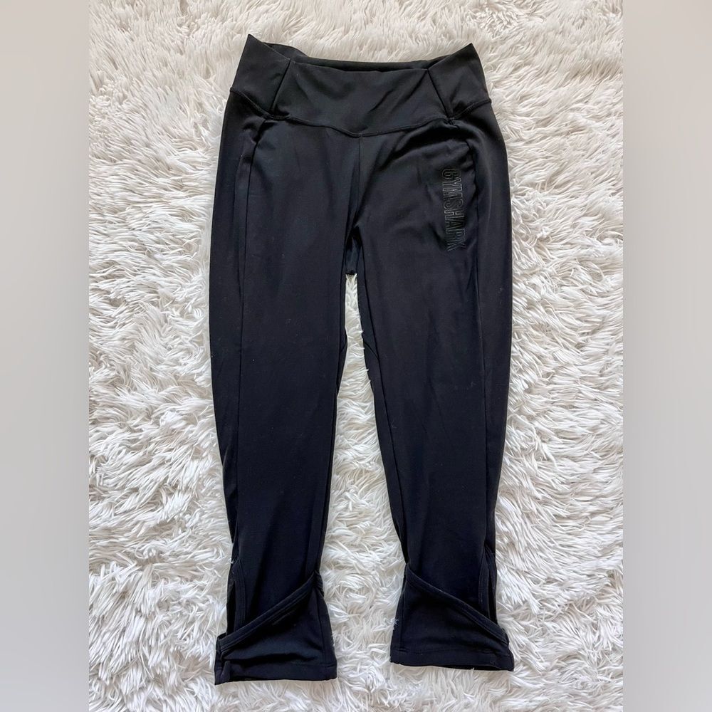 Gymshark black leggings size medium side cutout 7/8 length